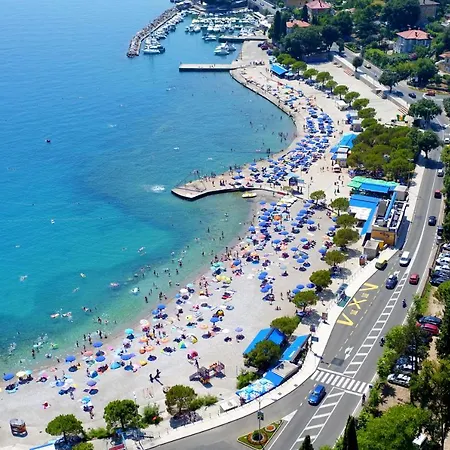 Villa Luxury With A Swimming Pool Poljane, - 17958 Opatija